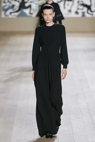 Look 44